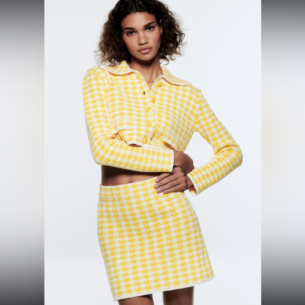 Zara Yellow and White Houndstooth Skirt